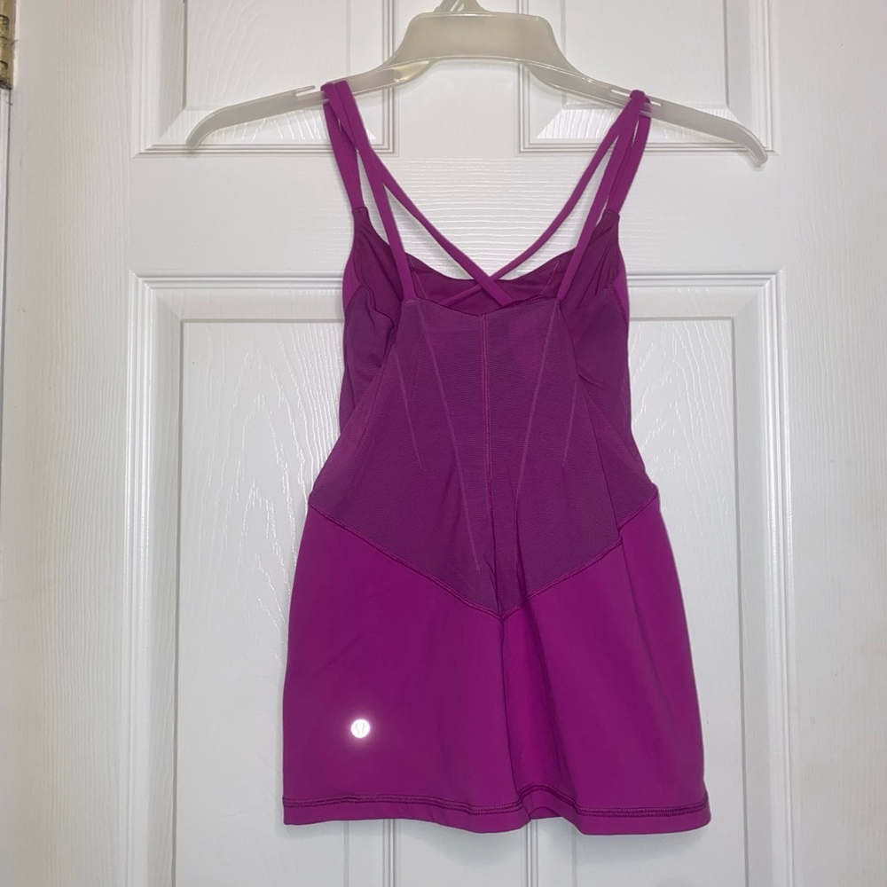 Women's Lululemon Criss Cross Athletic Tank Top built in bra Small Pink Purple - Picture 3 of 5